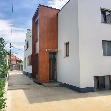 Inntime Πανσιόν 3*